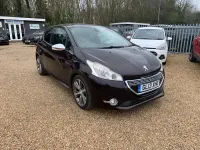 Used Peugeot 208 2013 Purple Hatchback