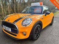 Usado Mini Cooper Hatch 136 HP (100 kW) 2016 Laranja Citadino
