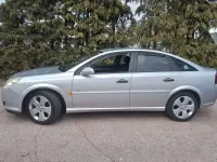 Used Vauxhall Vectra 122 HP (89 kW) 2008 Silver Hatchback