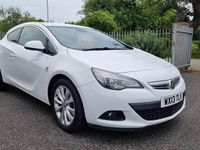 Second-hand Vauxhall Astra GTC SRi 140 CP (102 kW) 2013 Alb Hatchback