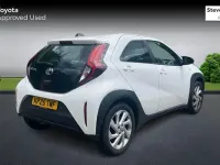 Used Toyota Aygo X PURE 72 HP (52 kW) 2025 White SUV