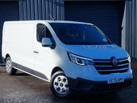 New Renault Trafic 2025 Solid  glacier white MPV