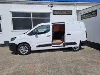 Used Citroën Berlingo 130 HP (95 kW) 2019 White MPV