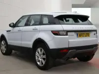 Used Land Rover Range Rover evoque SE 2017 White Estate