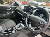Gebraucht Hyundai Kona Premium 2026 Rot SUV
