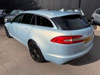 Second-hand Jaguar XF Luxury 2014 Argintiu Break