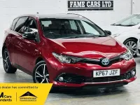 Used Toyota Auris Hybrid 2017 Red/black Hatchback