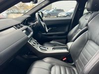 Used Land Rover Range Rover evoque HSE Dynamic 180 HP (132 kW) 2018 Premium metallic  silicon silver Estate