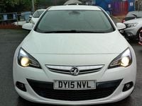 Used Vauxhall Astra GTC SRi 2015 White Hatchback
