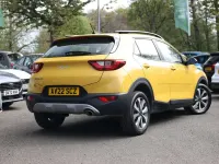 Used Kia Stonic 2022 Yellow SUV