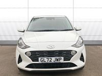 Used Hyundai i10 SE 84 HP (61 kW) 2022 White Hatchback