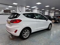 Second-hand Ford Fiesta Zetec 70 CP (51 kW) 2017 Alb Hatchback