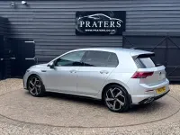 Usado VW Golf VIII R-line 150 CV (110 kW) 2023 Plateado Utilitario