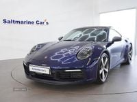 Begagnad Porsche 911 385 HK (283 kW) 2023 Blå Sportkupé