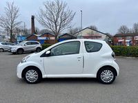 Used Toyota Aygo 2013 White Hatchback