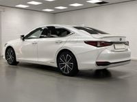 Used Lexus ES300H 2021 White Sedan