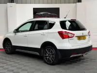 Used Suzuki SX4 SZ-T 2015 White Hatchback
