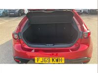 Used Mazda 3 Inclusive 120 HP (88 kW) 2019 Red Hatchback