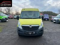 Used Vauxhall Movano 123 HP (90 kW) 2016 Yellow MPV