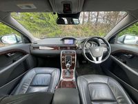 Used Volvo V70 SE 2015 Silver Estate