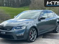 Used Skoda Octavia vRS 220 HP (161 kW) 2015 Grey Estate