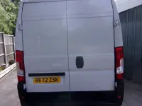 Używany Peugeot Boxer 140 KM (102 kW) 2022 Biały Van