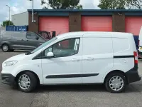 Used Ford Transit Courier Trend 95 HP (69 kW) 2017 White Van