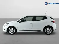 Used Renault Clio Play 101 HP (74 kW) 2020 White Hatchback