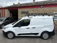 Gebraucht Ford Transit Connect 100 PS (73 kW) 2019 Weiß Van / Kleinbus