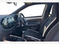 Used Toyota Aygo X 72 HP (52 kW) 2024 Beige SUV