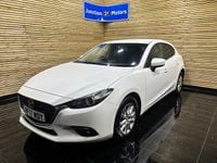 Used Mazda 3 120 HP (88 kW) 2017 White Hatchback