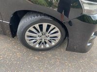 Used Toyota Alphard Edition 2013 Black metallic MPV