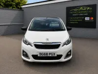 Used Peugeot 108 Allure 70 HP (51 kW) 2018 White Hatchback