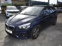 Begagnad BMW 220 Sport Line 2017 Blå Halvkombi
