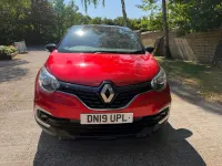 Used Renault Captur Iconic 2019 Red SUV