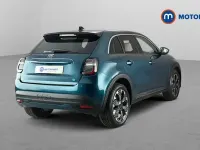 Used Fiat 600E La Prima 114 kW (156 HP) 2026 Hatchback