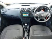 Used Dacia Sandero Comfort 73 HP (53 kW) 2019 White Hatchback
