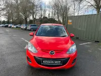 Usado Mazda 2 102 HP (75 kW) 2011 Vermelho Citadino
