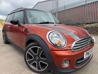 Used Mini Cooper Clubman 122 HP (89 kW) 2013 Orange Estate