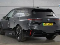 Usado BMW iX M Sport 394 kW (537 HP) 2025 Preto SUV