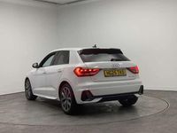 Begagnad Audi A1 S-Line 2025 Vit SUV