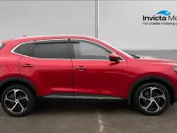 Usado MG HS Trophy 162 CV (119 kW) 2024 Rojo SUV