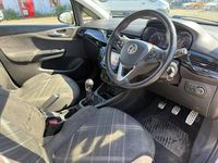 Second-hand Vauxhall Corsa SRi 2015 Argintiu Hatchback