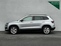 Usado Skoda Karoq SE Drive 147 HP (108 kW) 2024 Prateado SUV