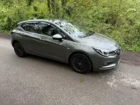 Używany Vauxhall Astra Elite 150 KM (110 kW) 2017 Szary Hatchback