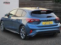 Used Ford Focus ST-Line 123 HP (90 kW) 2023 Blue Hatchback