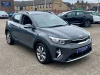 Used Kia Stonic 100 HP (73 kW) 2023 Grey SUV