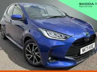Used Toyota Yaris Design 113 HP (83 kW) 2021 Blue Hatchback
