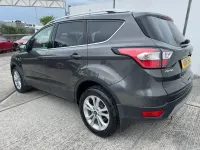 Begagnad Ford Kuga Titanium 150 HK (110 kW) 2018 Grå SUV
