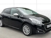 Used Peugeot 208 Allure 82 HP (60 kW) 2018 Black Hatchback